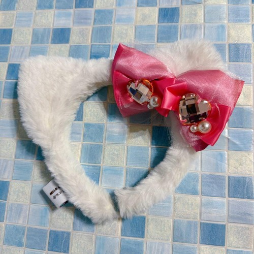 Sanrio hello kitty - sanrio,